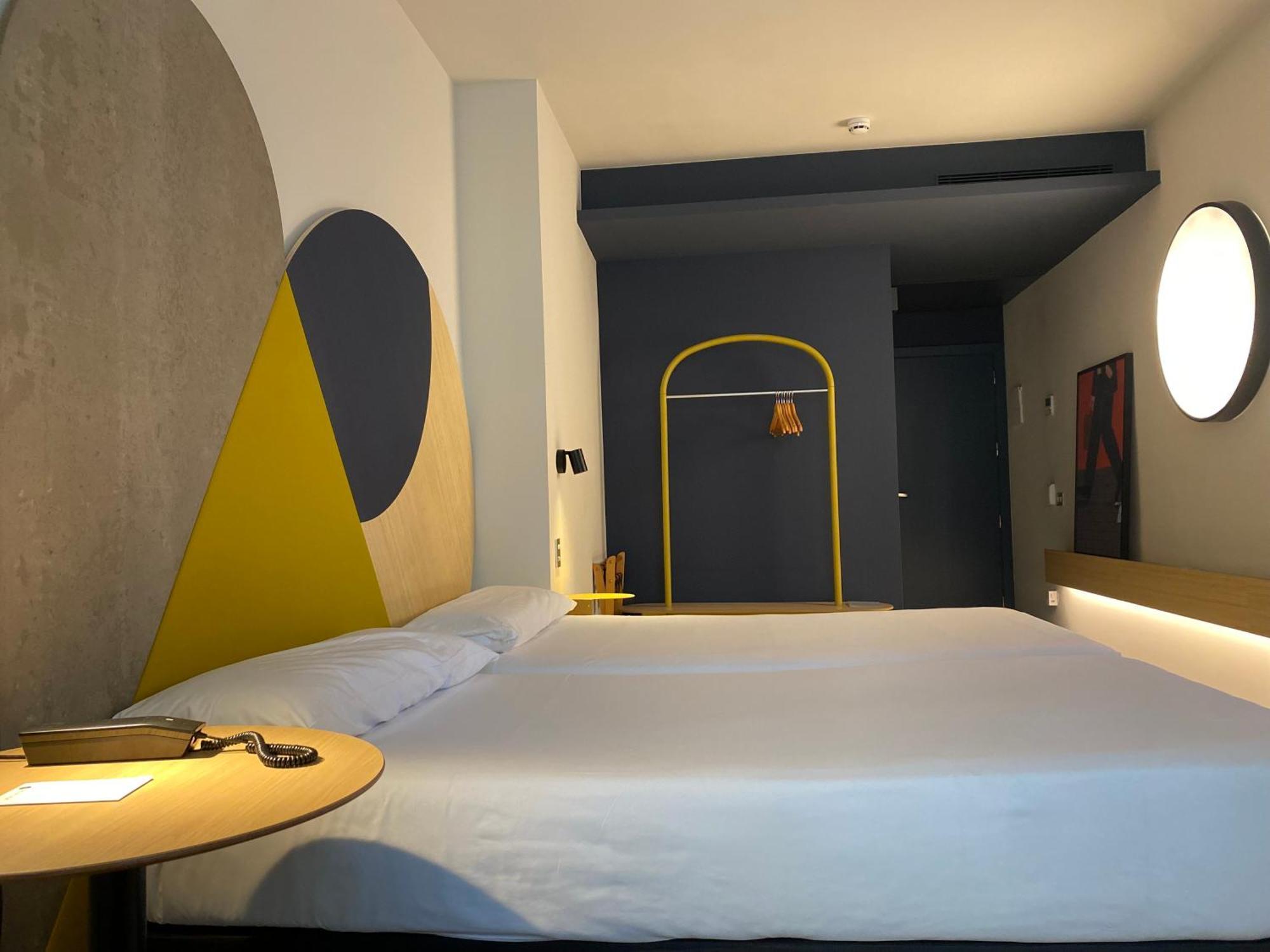 Hotel Onix Fira 3*