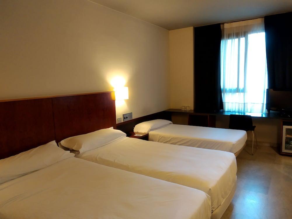 Onix Fira Hotel